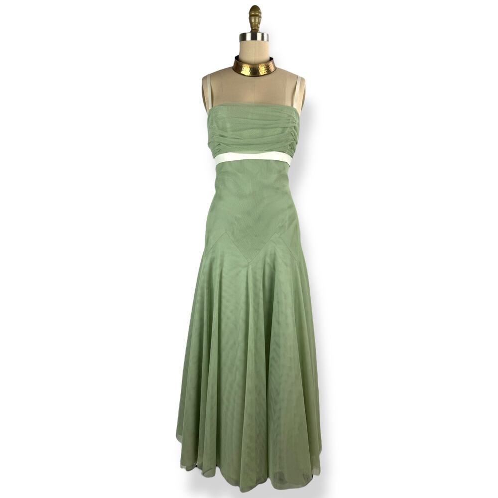 ❌SOLD❌Vintage VERA WANG brand new with tags celadon green A-line gown SIZE 10 - Picture 15 of 16